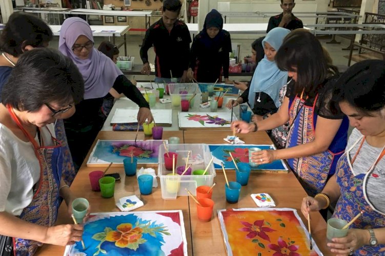 Batik Course